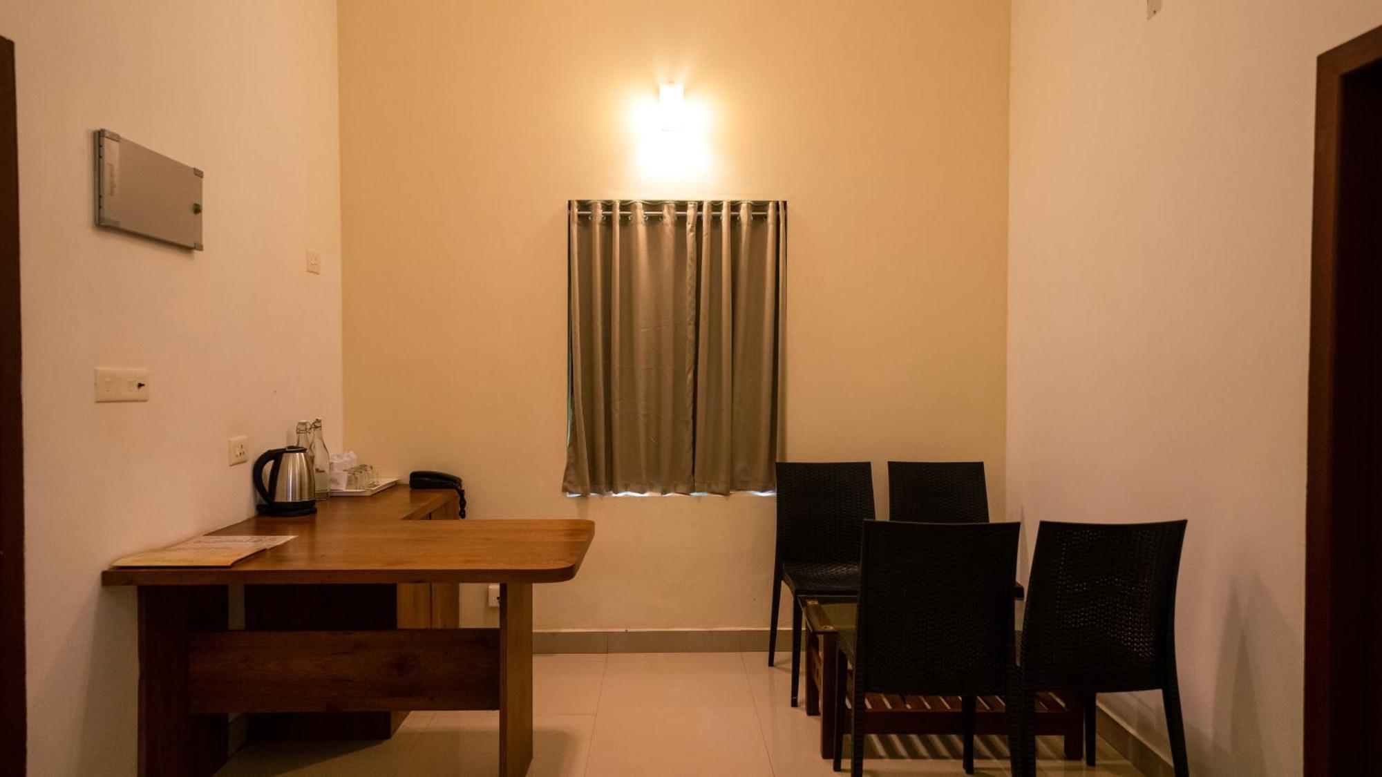Vythiri Holiday Resort, Wayanad Exterior photo