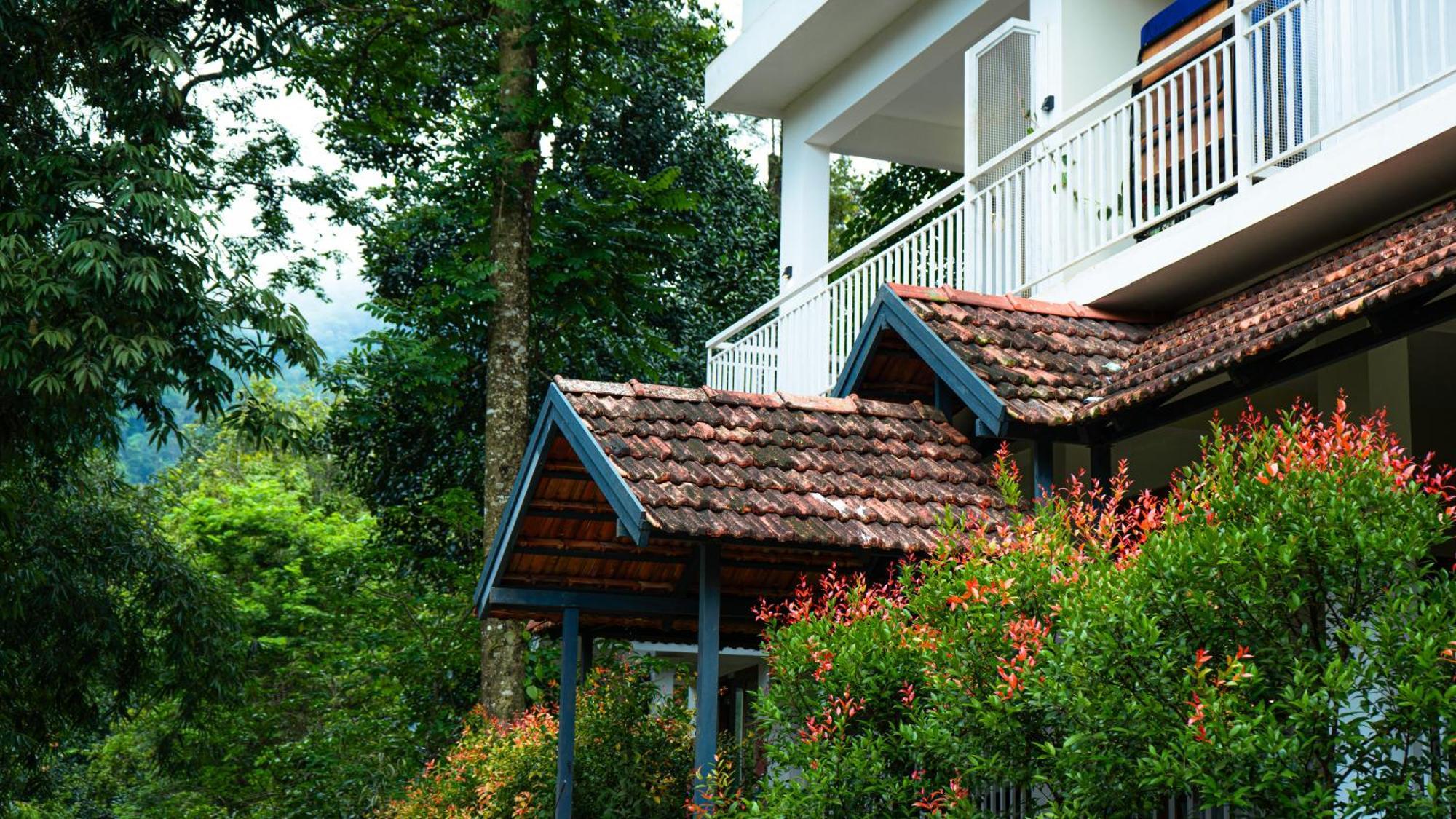 Vythiri Holiday Resort, Wayanad Exterior photo